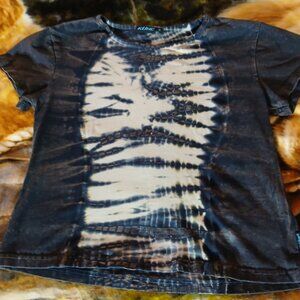 VINTAGE EARLY 2000'S KUHL Short/Crop T-Shirt Size M SUPER CUTE, RARE